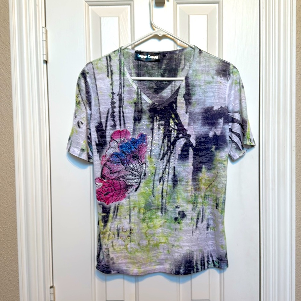 Desert Casual Size M.